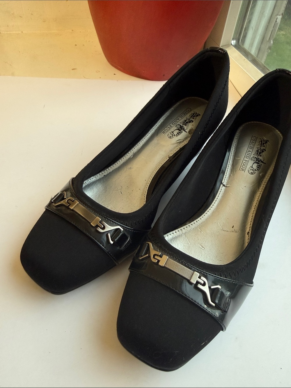Coach and Four Black Square-Toe Loafers with Metal Bit Detail size 7 - Picture 2 of 9